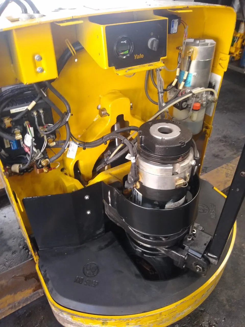 Reparo de motor Yale